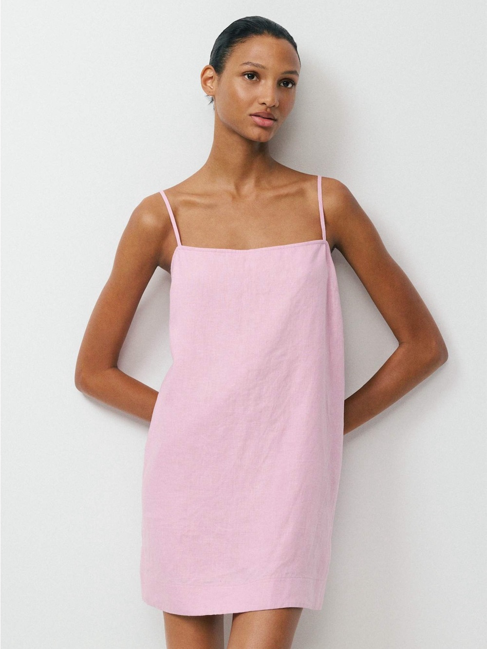 Aritzia Little Moon Dress - Picture 4 of 8